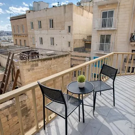 شقة Bright & Modern 2br - Prime Walkable Area *