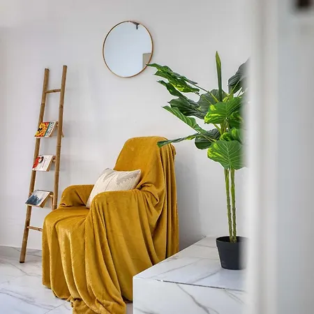 Bright & Modern 2br - Prime Walkable Area Appartement Sliema