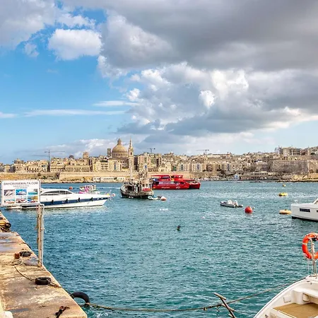 Bright & Modern 2br - Prime Walkable Area Sliema